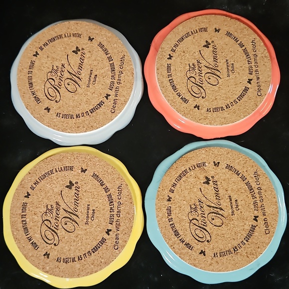 PIONEER WOMAN Gingham Ceramic Coasters - Set of 4 - Picture 2 of 6